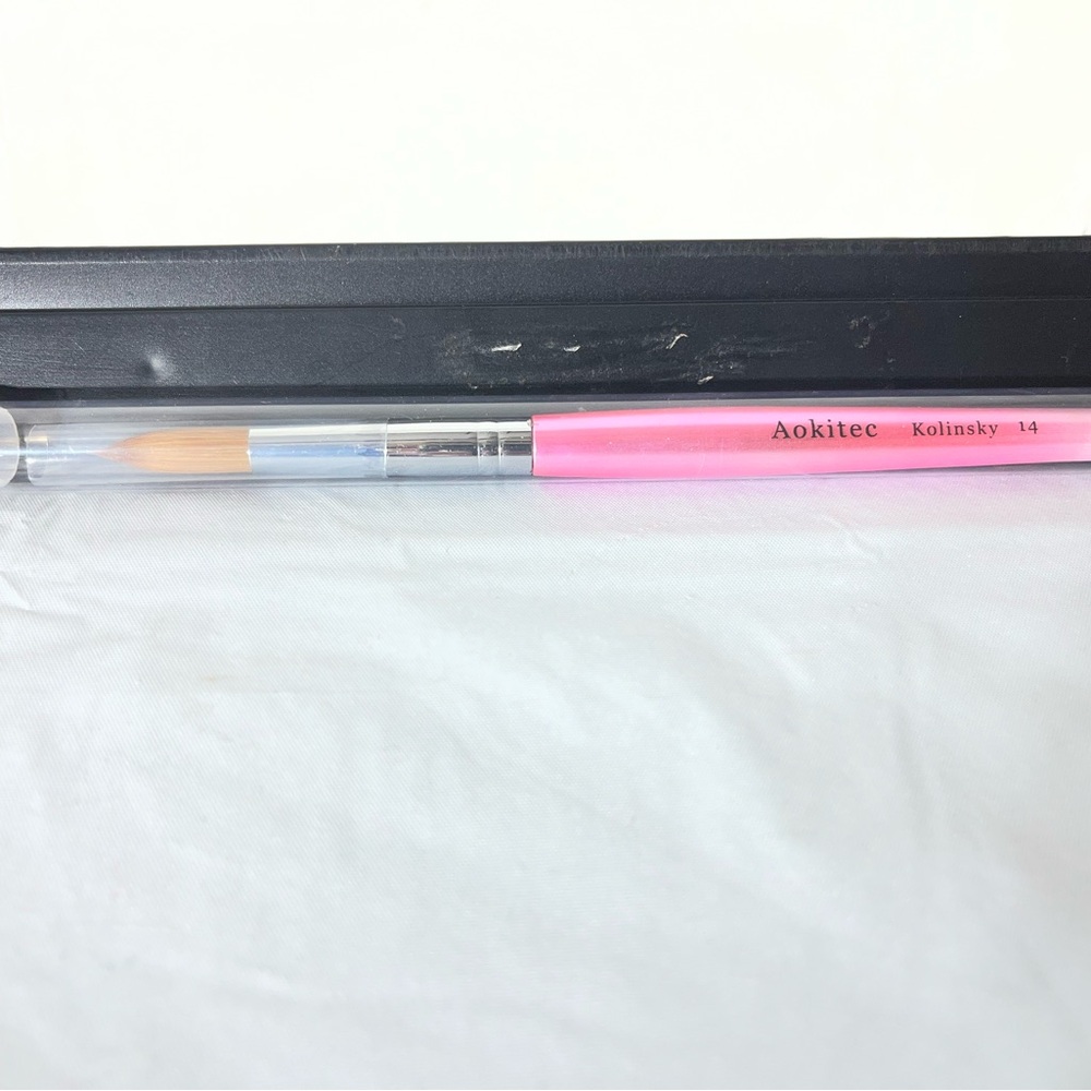 Kolinsky Pink Makeup Brush